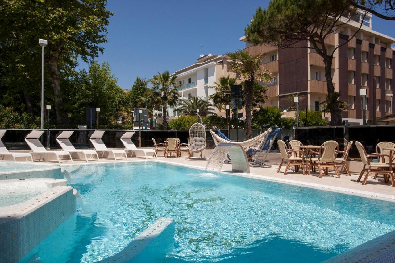 Hotel Diamond Riccione Zewnętrze zdjęcie